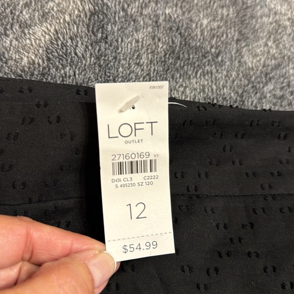 NWT LOFT Black Pencil Skirt w/ Zipper Waist, Texture Pattern & Slip Lining Sz 12 - Picture 3 of 5
